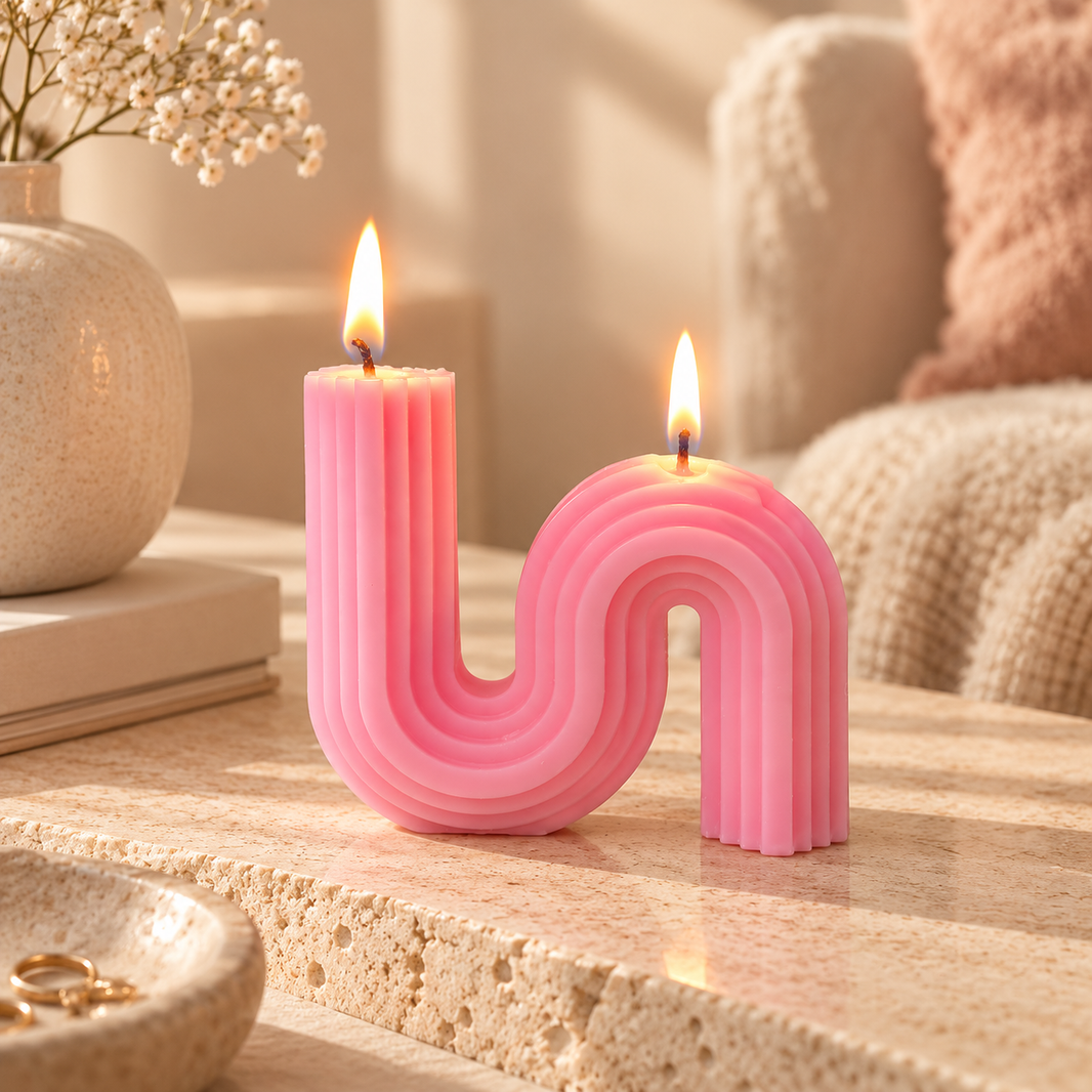 Sculptural S-Shape Soy Candle